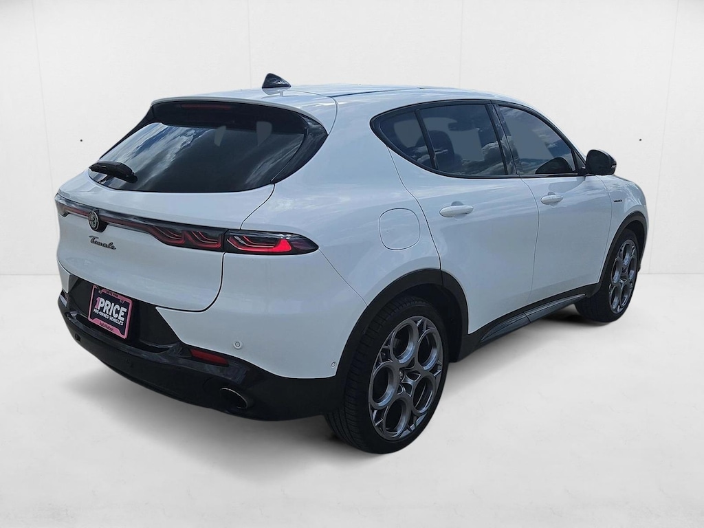 2024 Alfa Romeo Tonale Veloce photo 4