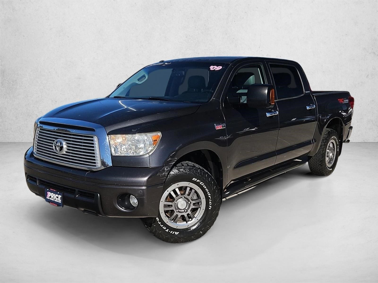 2013 Toyota Tundra Limited's photo