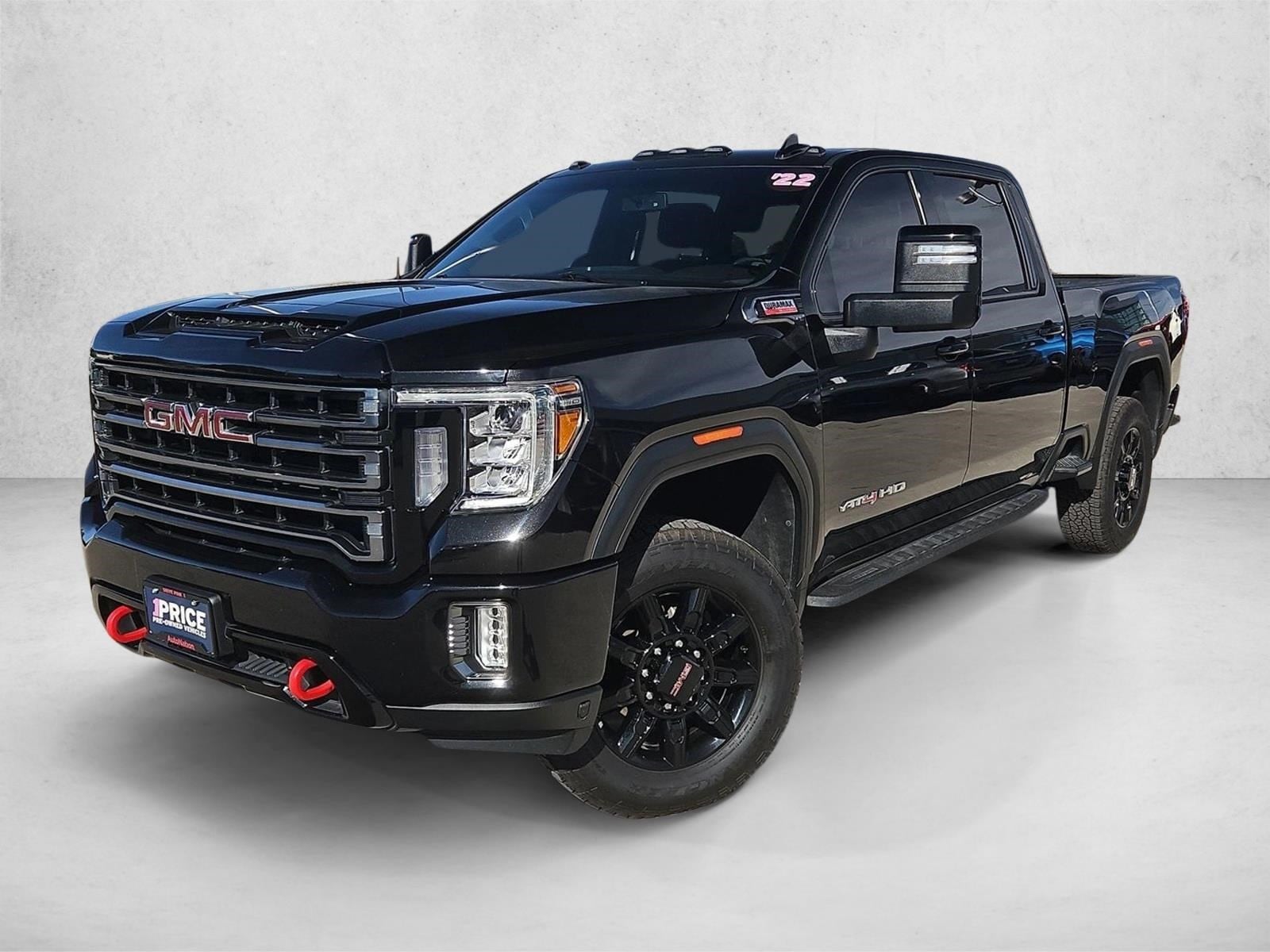 2022 GMC Sierra 2500HD AT4's photo