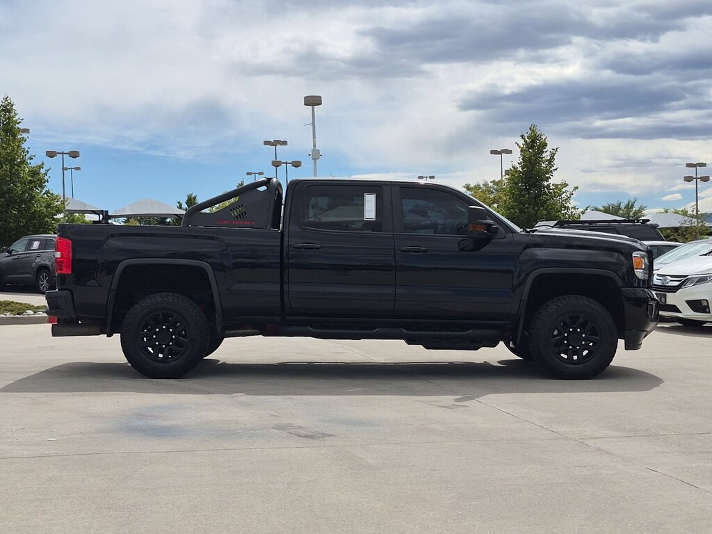Used 2018 GMC Sierra 2500HD SLT Crew Cab Pickup