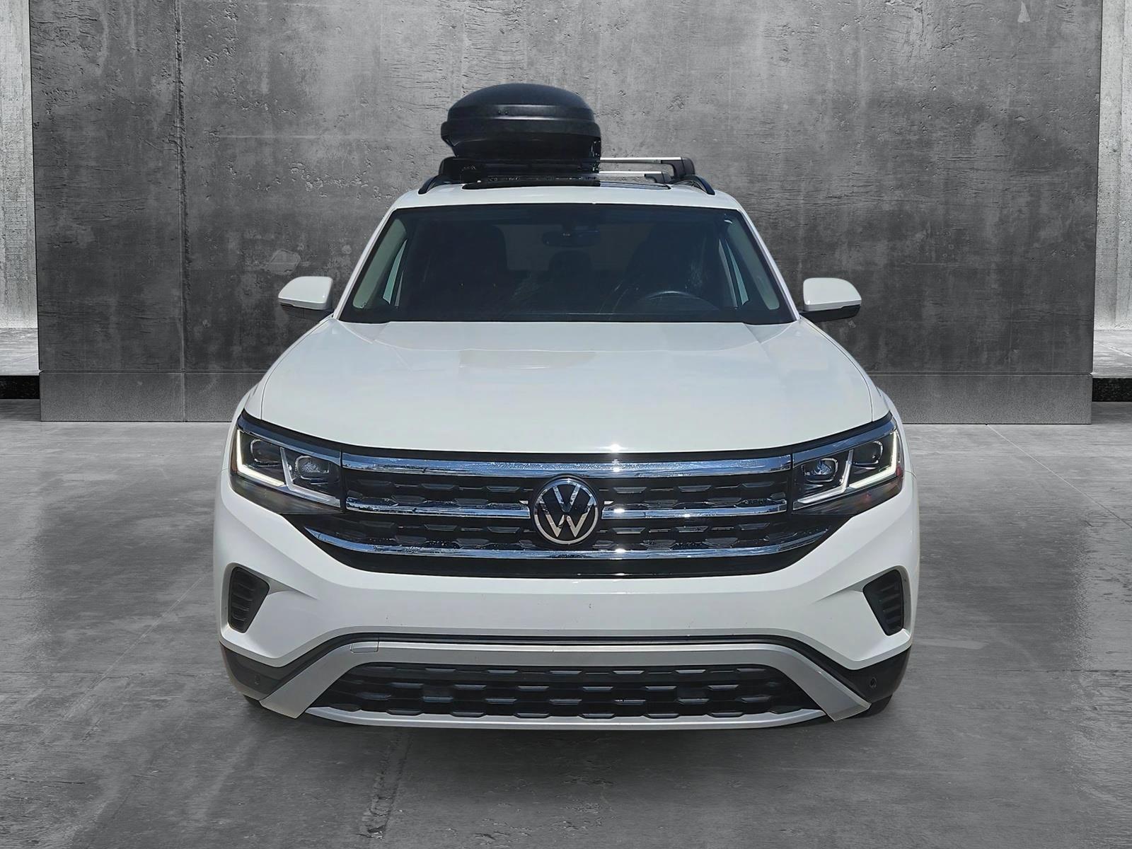 Used 2022 Volkswagen Atlas SE w/Tech with VIN 1V2KR2CA0NC548356 for sale in Colorado Springs, CO