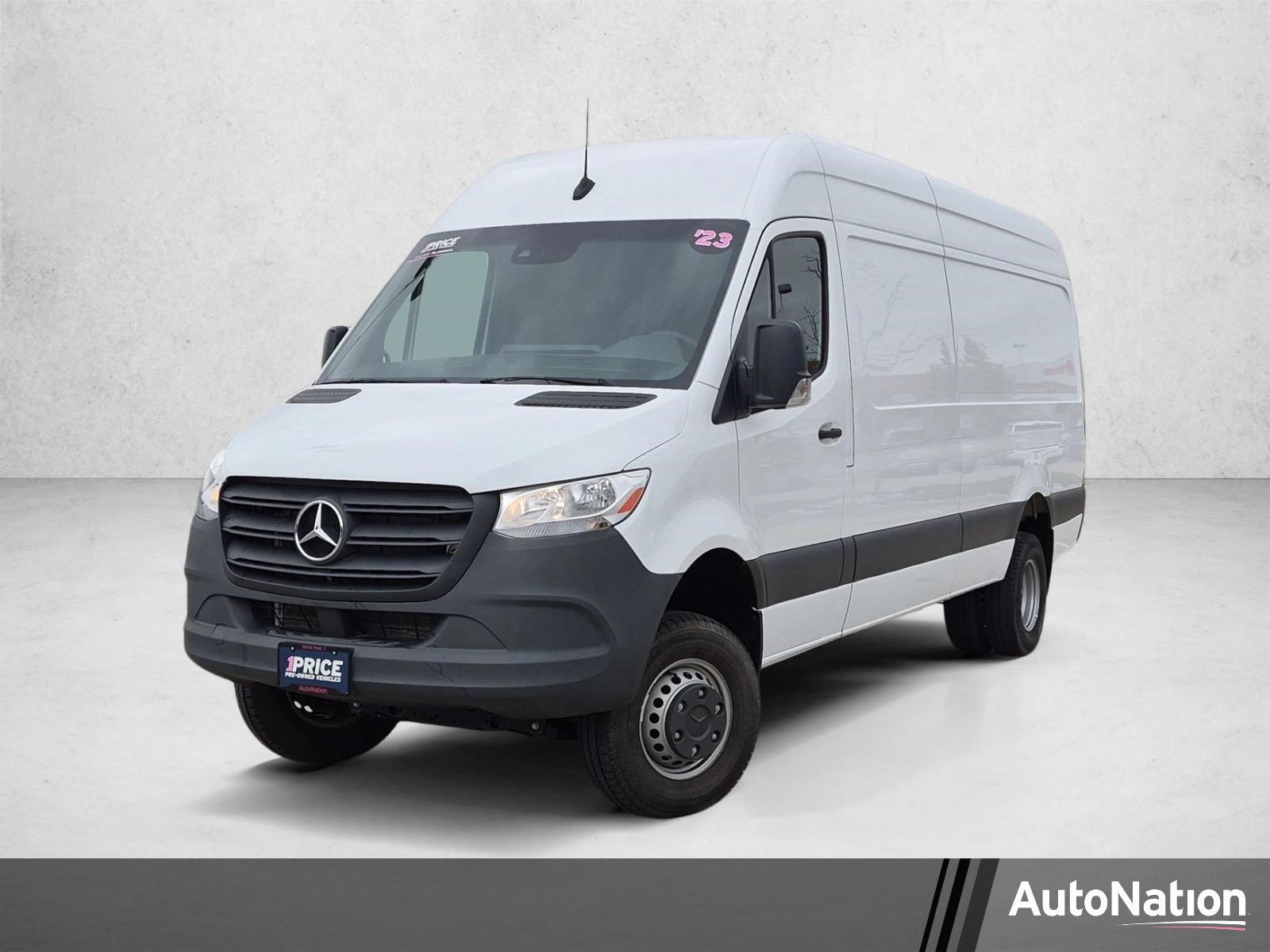  Mercedes-Benz Sprinter Cargo Van