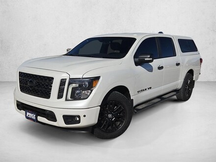 2018 Nissan Titan SV Crew Cab Pickup