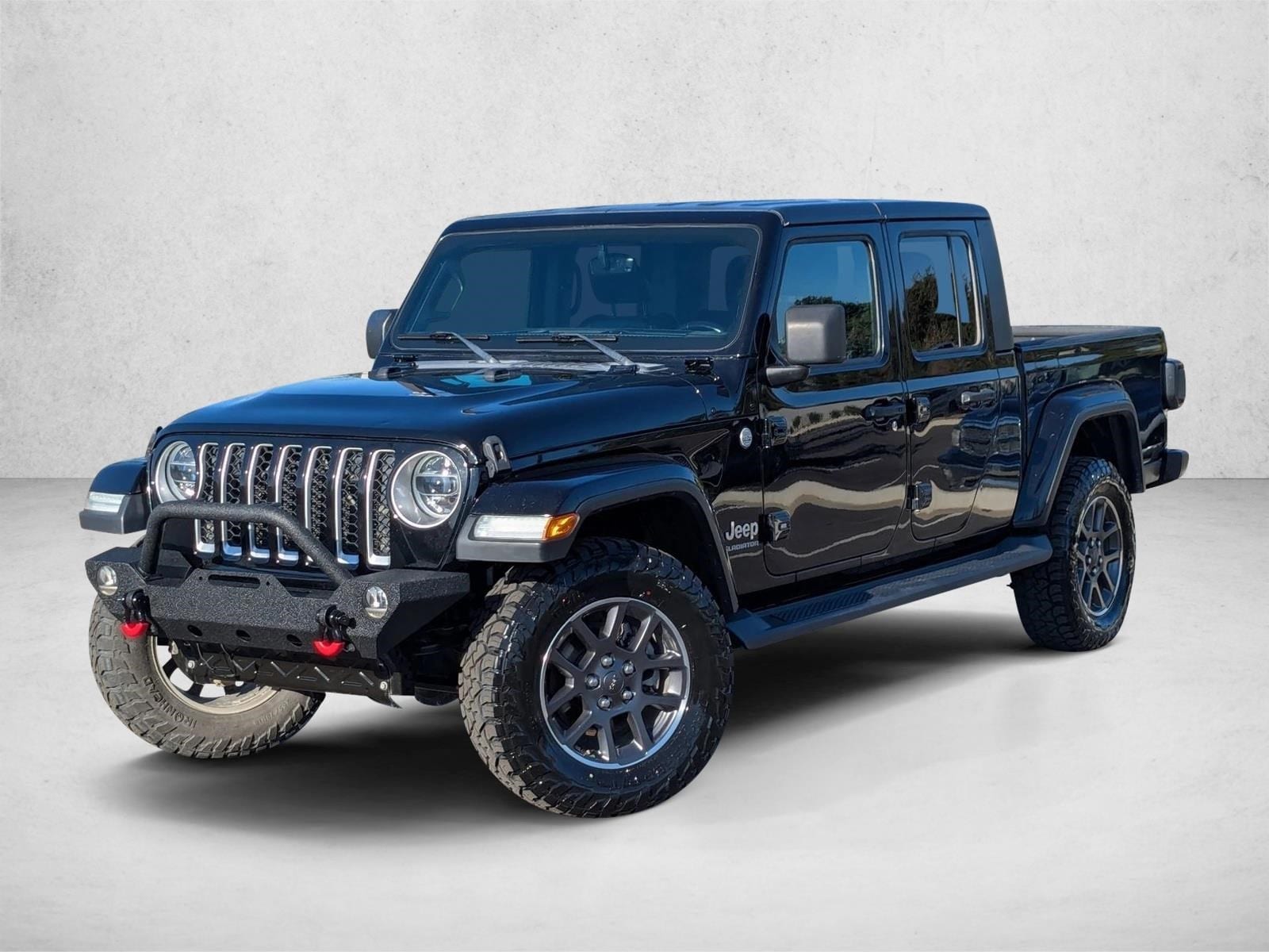 2020 Jeep Gladiator Overland's photo