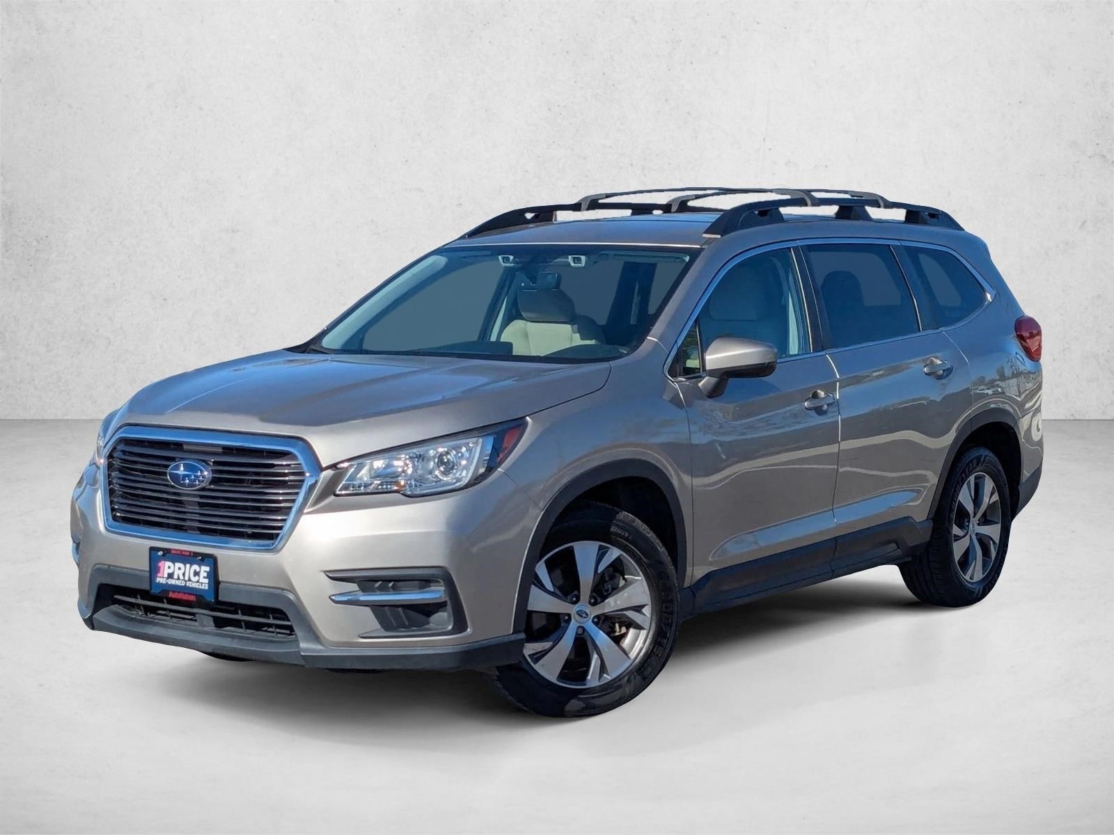 2019 Subaru Ascent Premium's photo