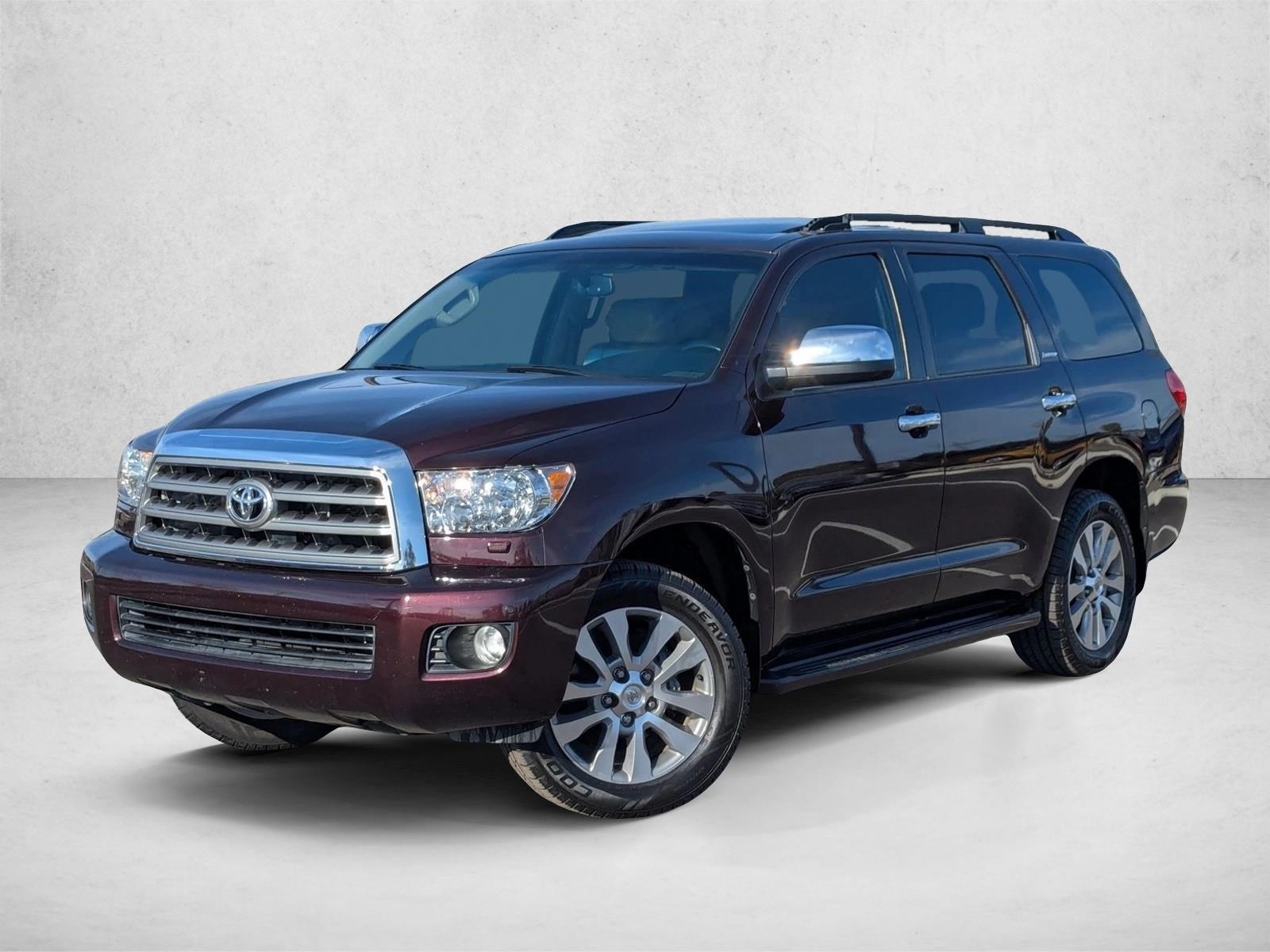 2014 Toyota Sequoia Limited's photo