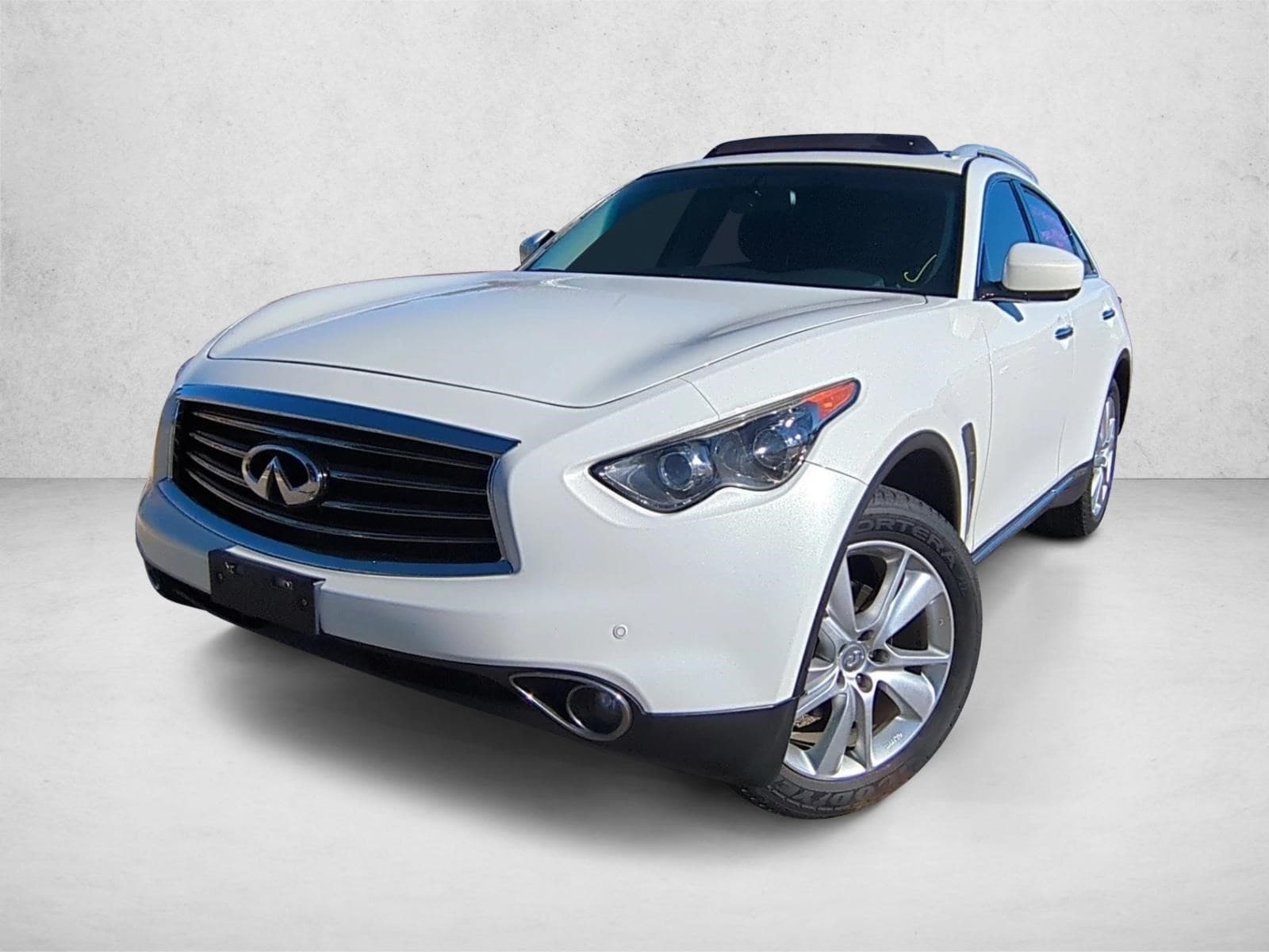 2012 INFINITI FX's photo