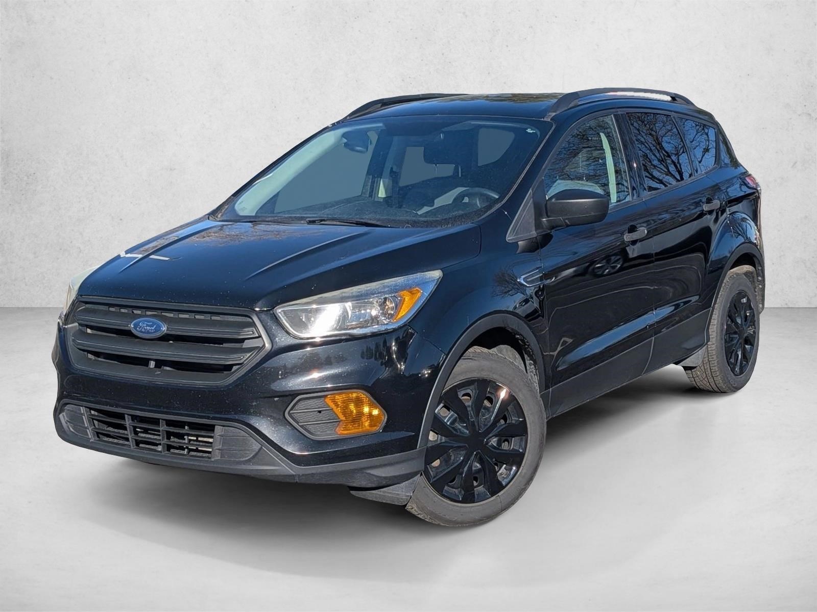 2017 Ford Escape S's photo