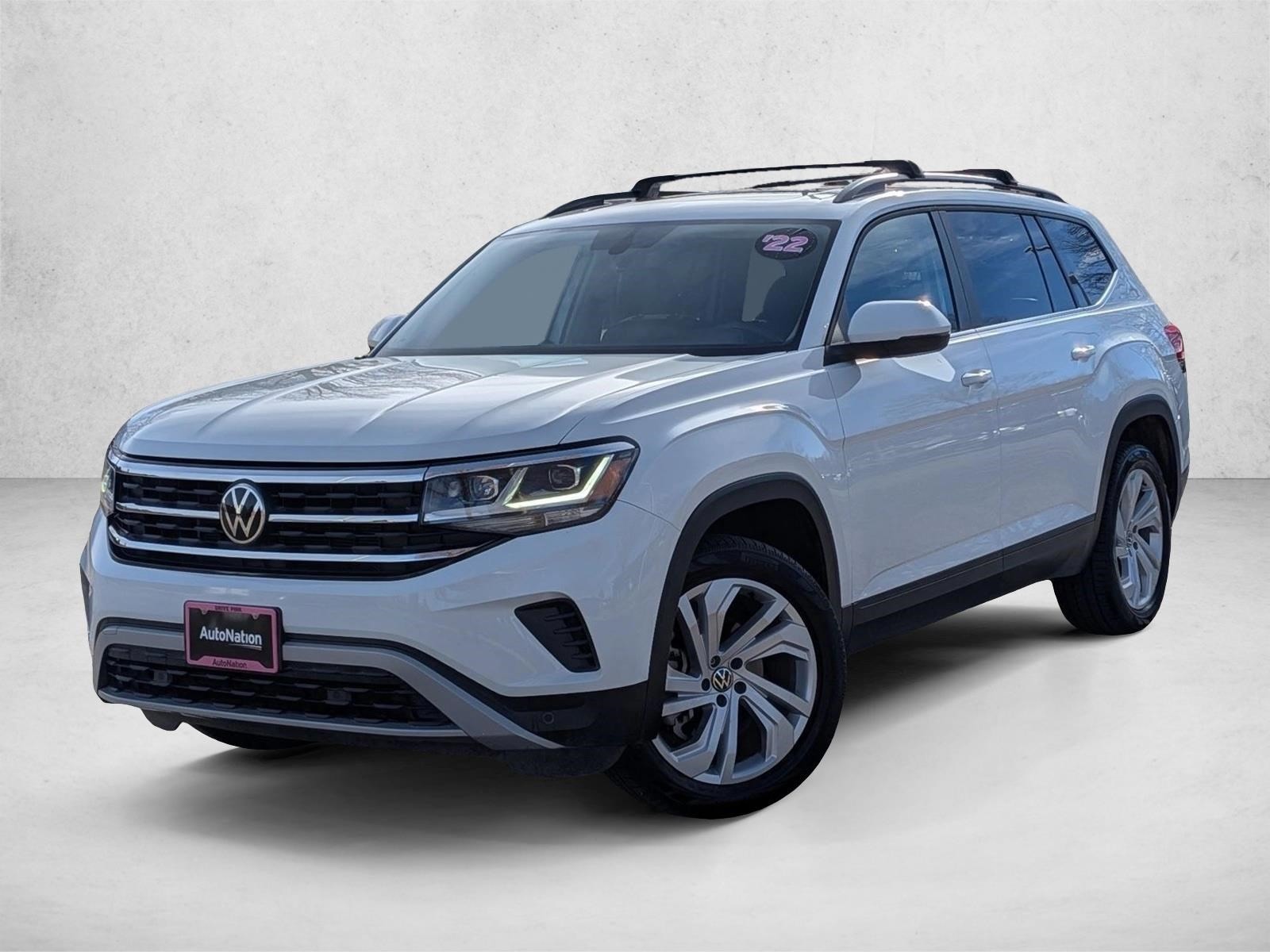 2022 Volkswagen Atlas SE w/Tech's photo