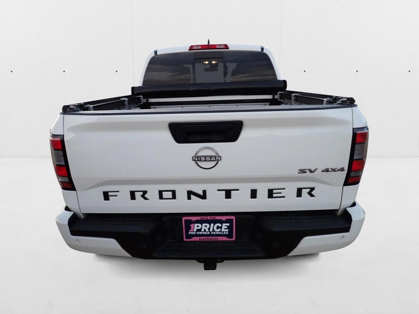 2023 Nissan Frontier SV Crew Cab photo 3