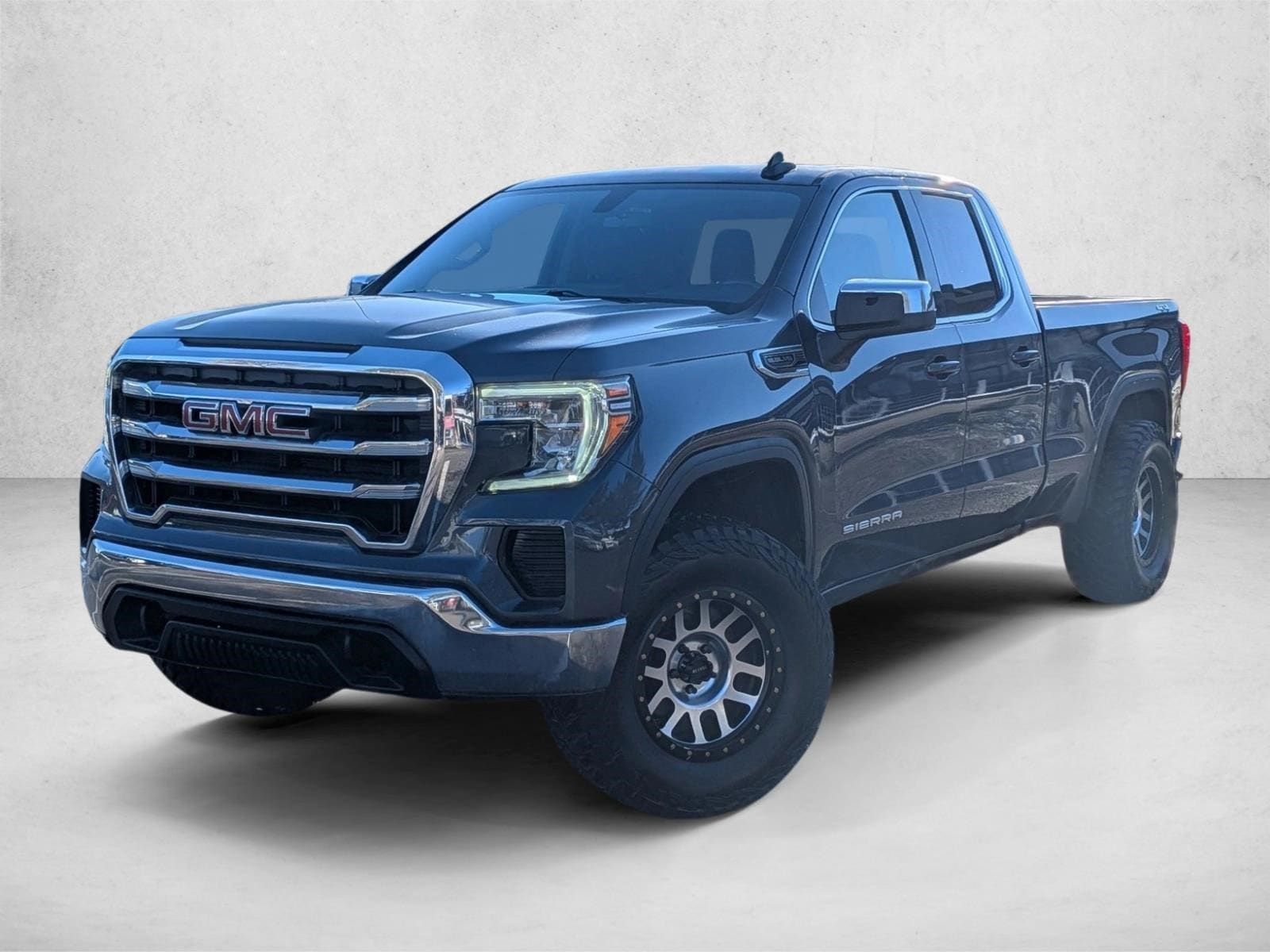 2022 GMC Sierra 1500 Limited SLE's photo
