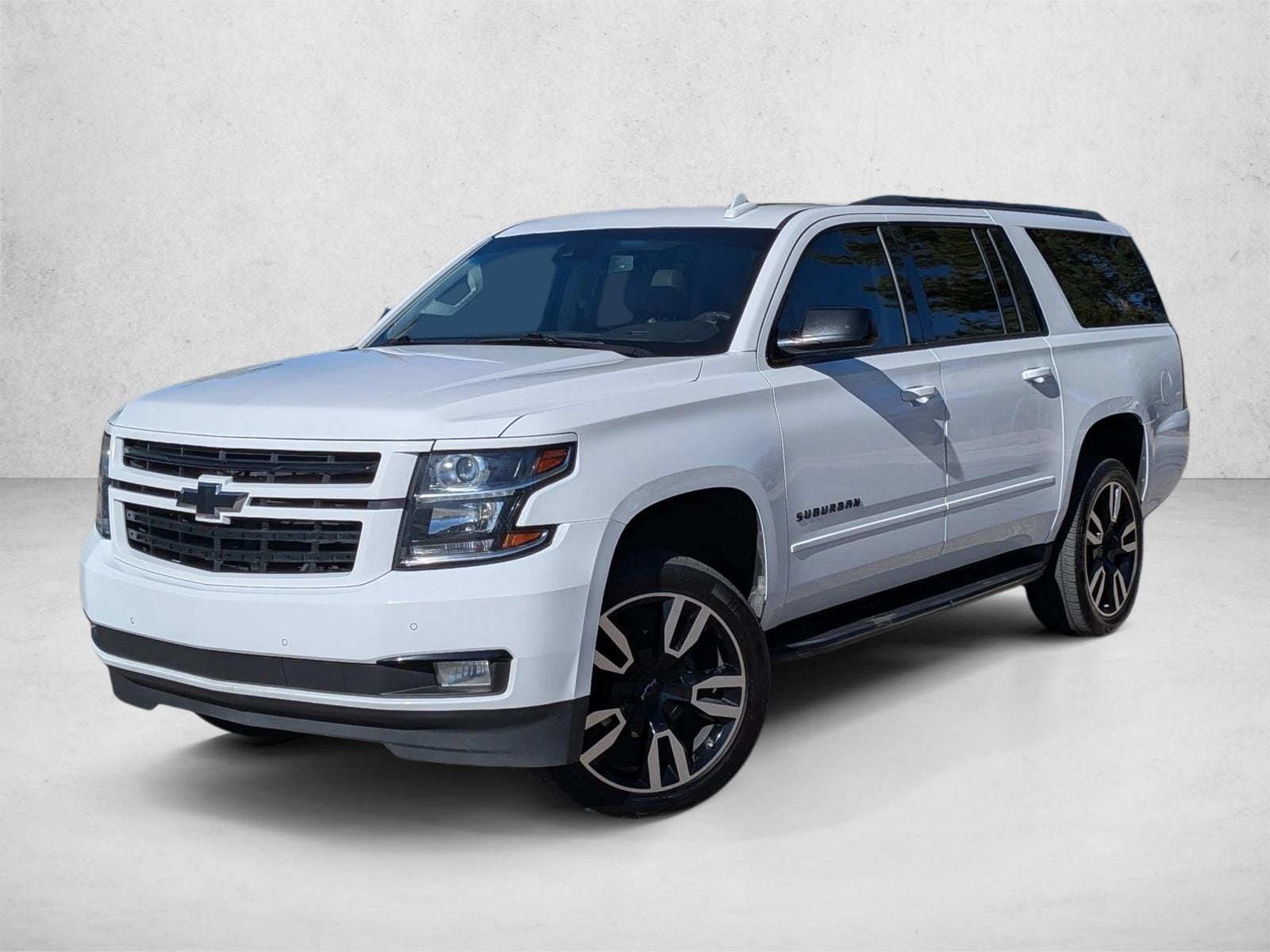 2019 Chevrolet Suburban Premier's photo