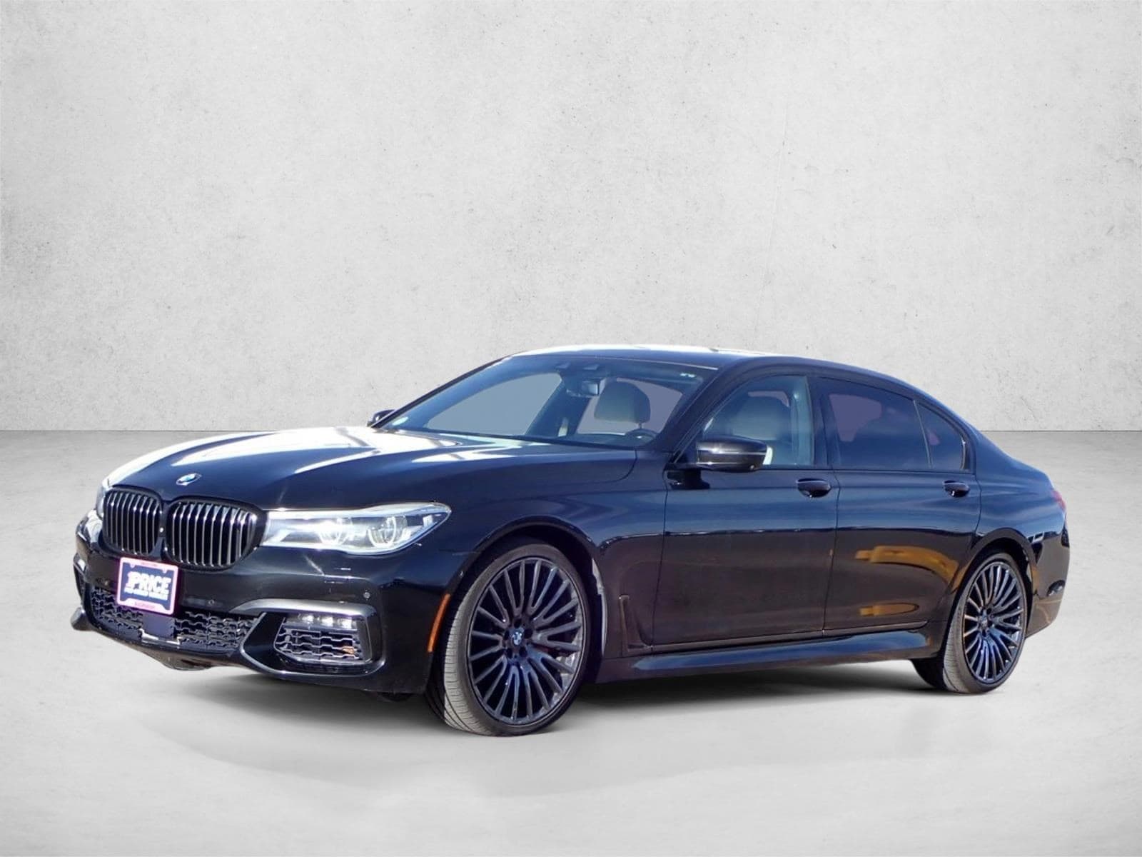 2017 BMW 7 Series 750i's photo