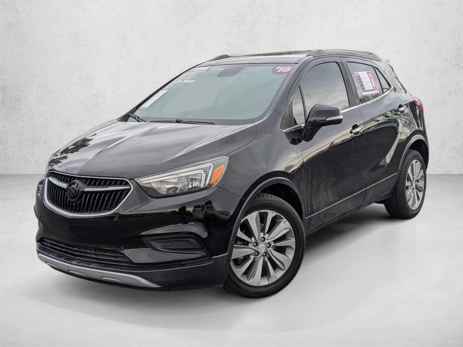 2018 Buick Encore Preferred's photo