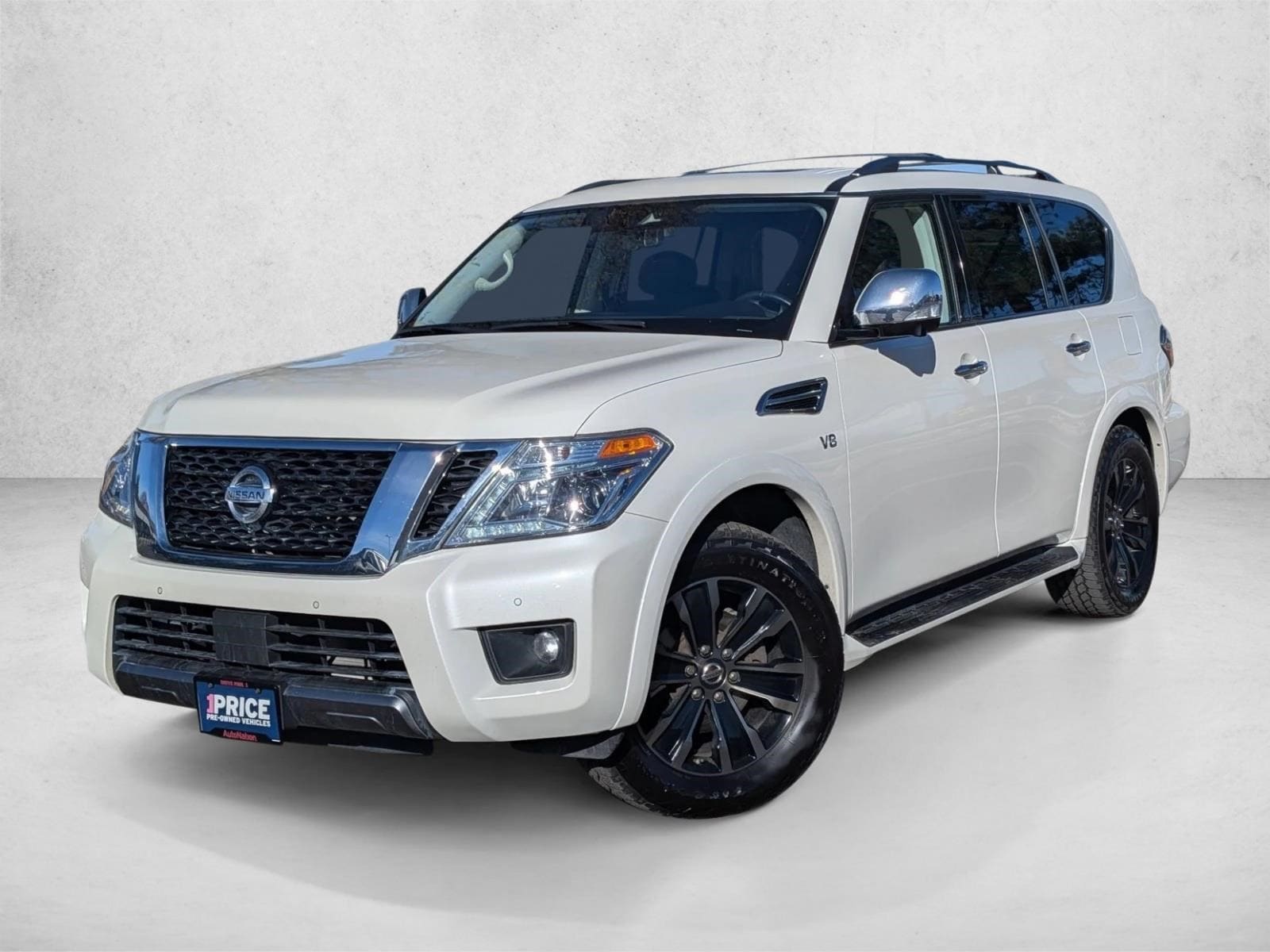 2019 Nissan Armada's photo