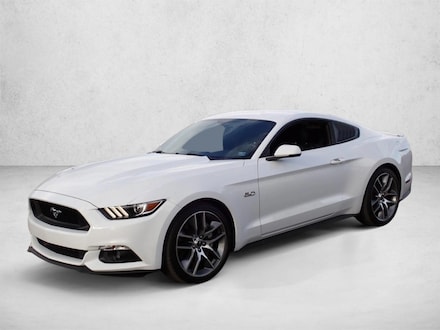 2017 Ford Mustang GT Premium 2dr Car