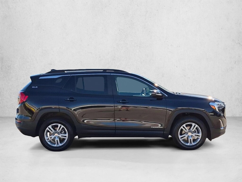 Used 2021 GMC Terrain SLE Sport Utility