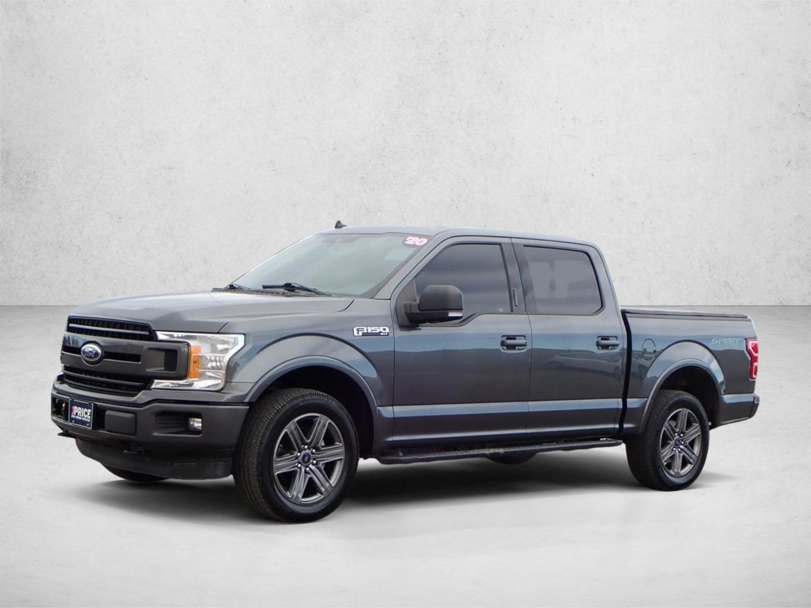 2020 Ford F-150 XLT's photo