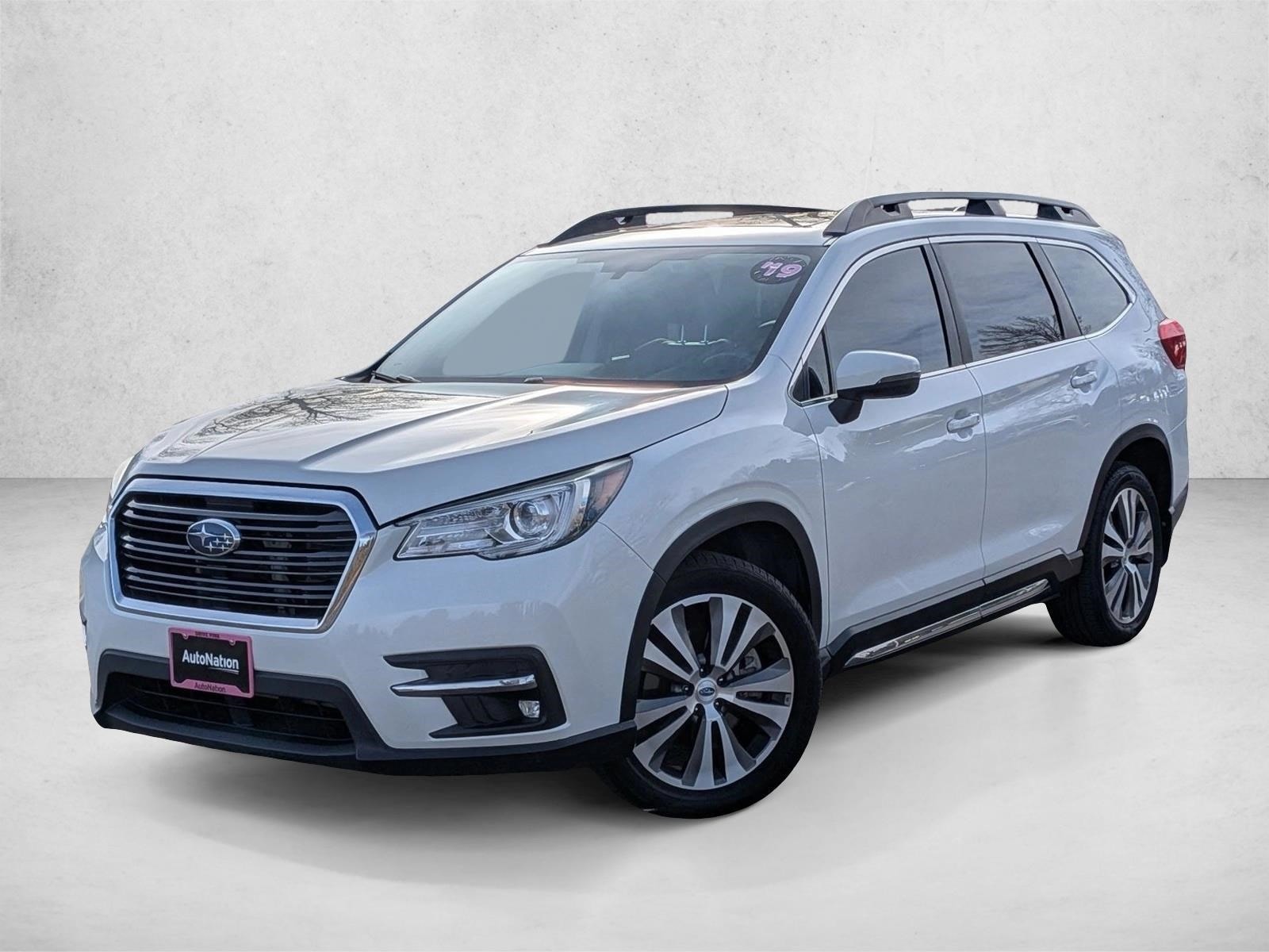 2019 Subaru Ascent Limited's photo