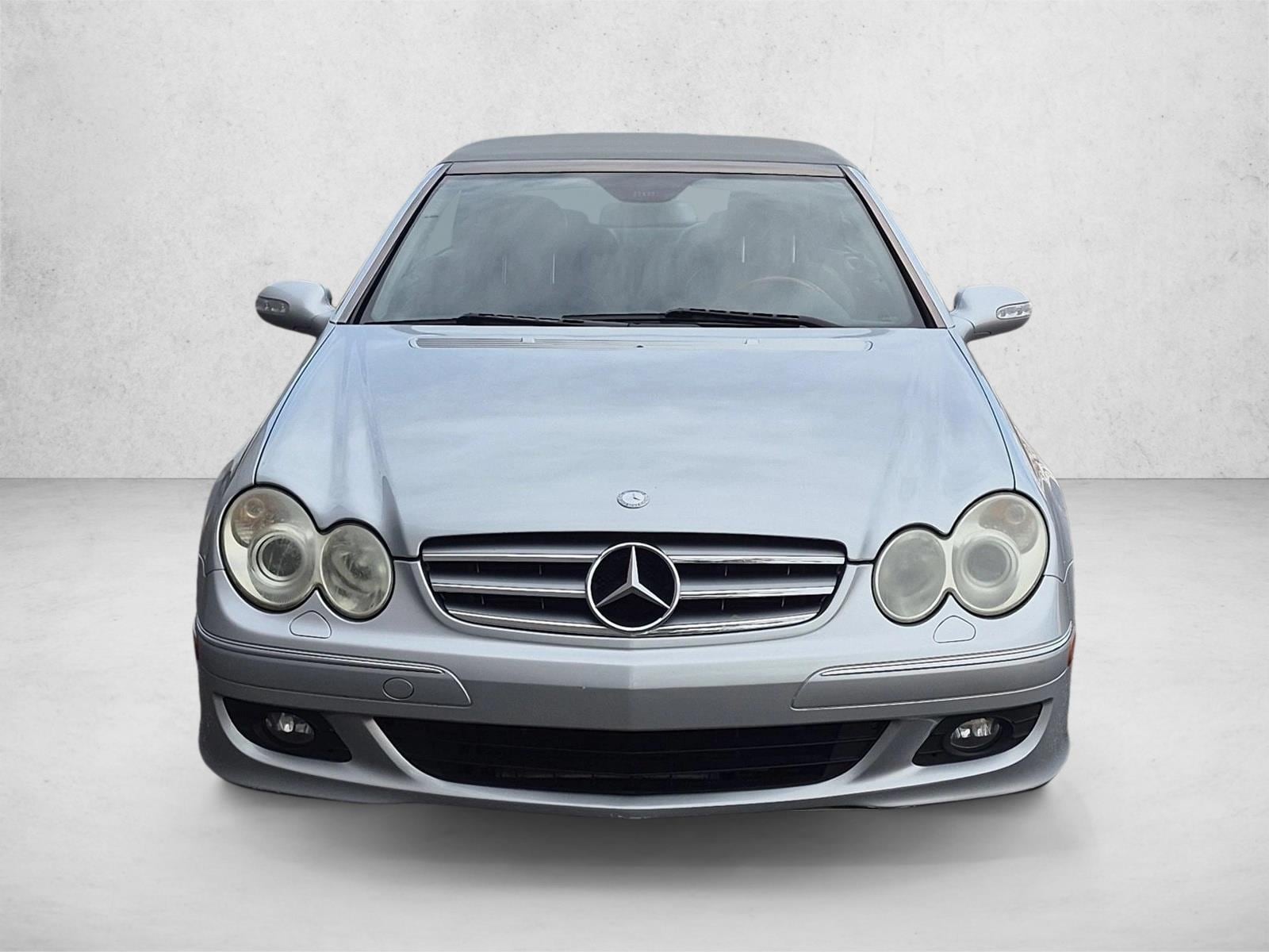 Used 2008 Mercedes-Benz CLK-Class CLK350 with VIN WDBTK56F28T093869 for sale in Littleton, CO