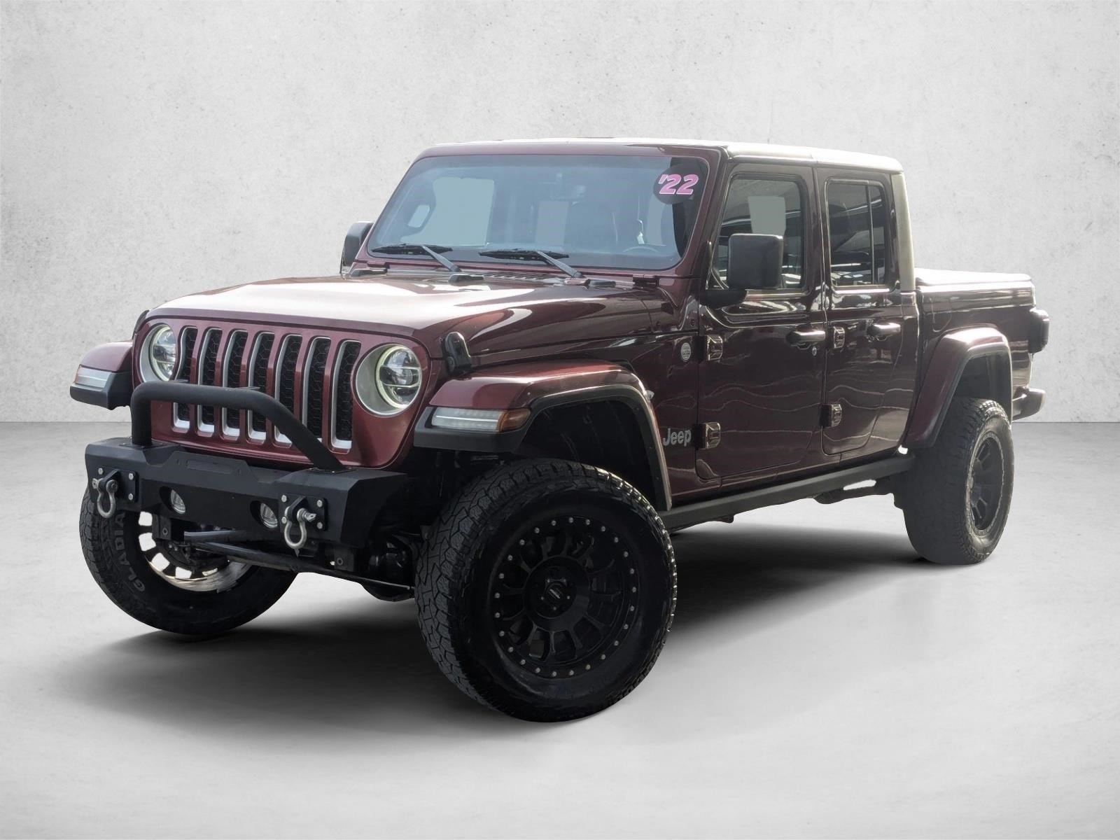 2022 Jeep Gladiator Overland's photo