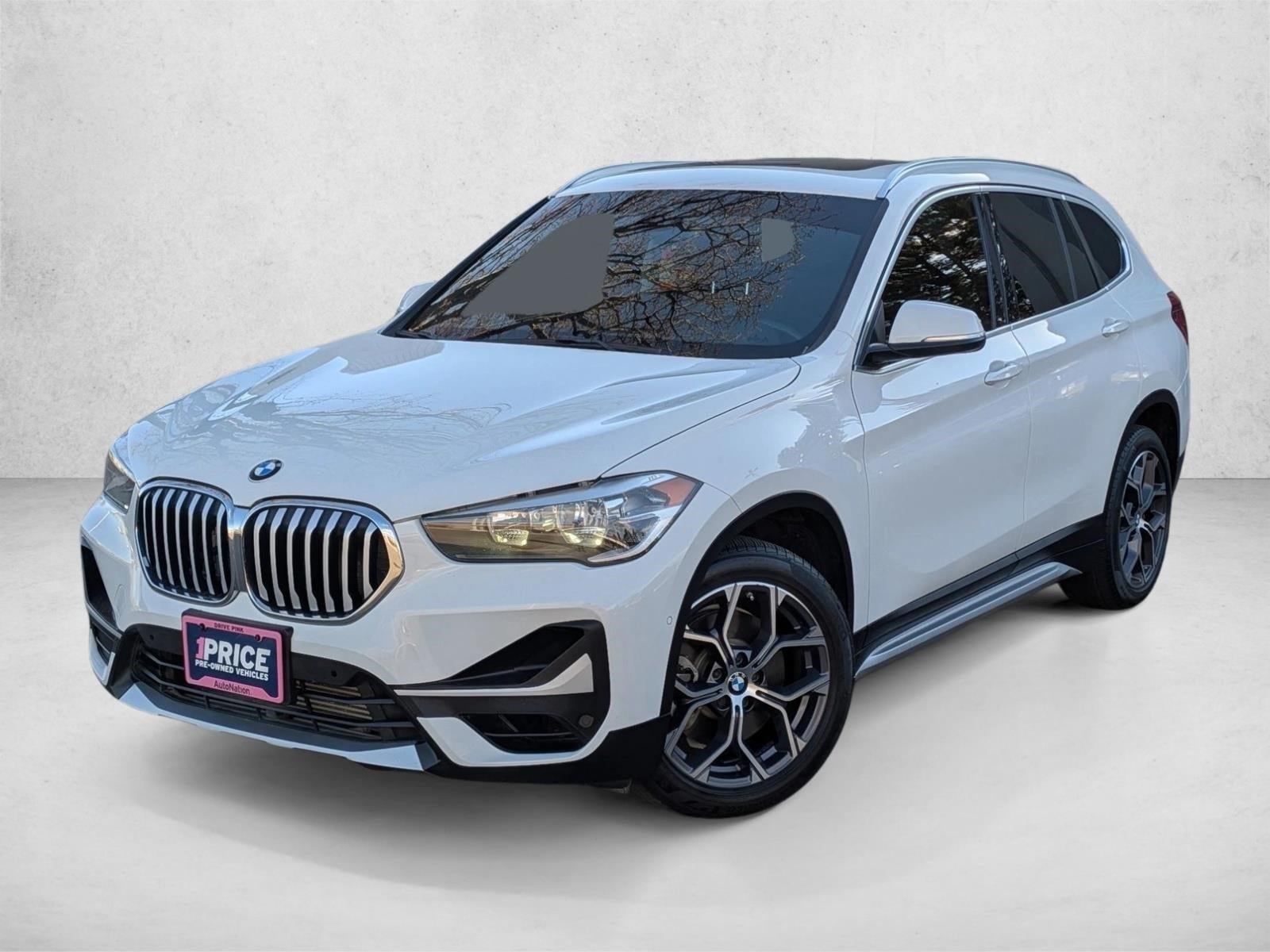 2022 BMW X1 28i's photo