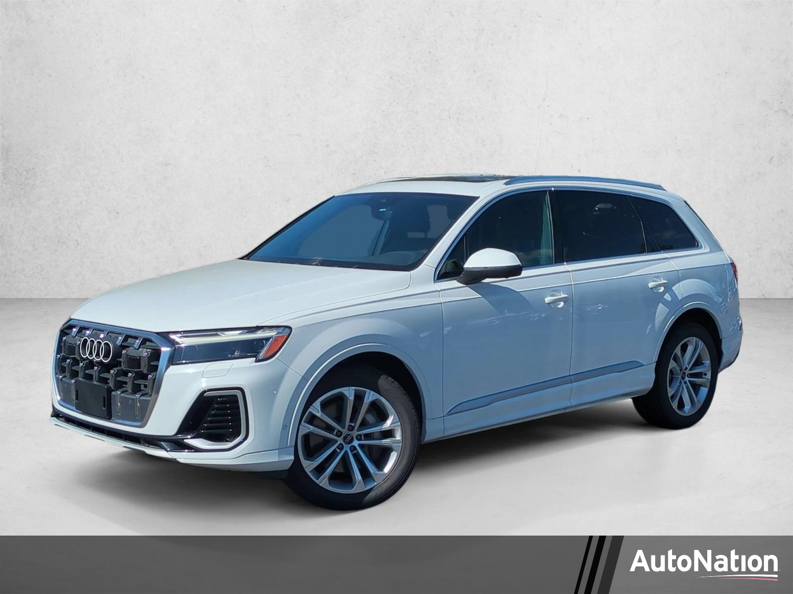2025 Audi Q7 Premium Plus