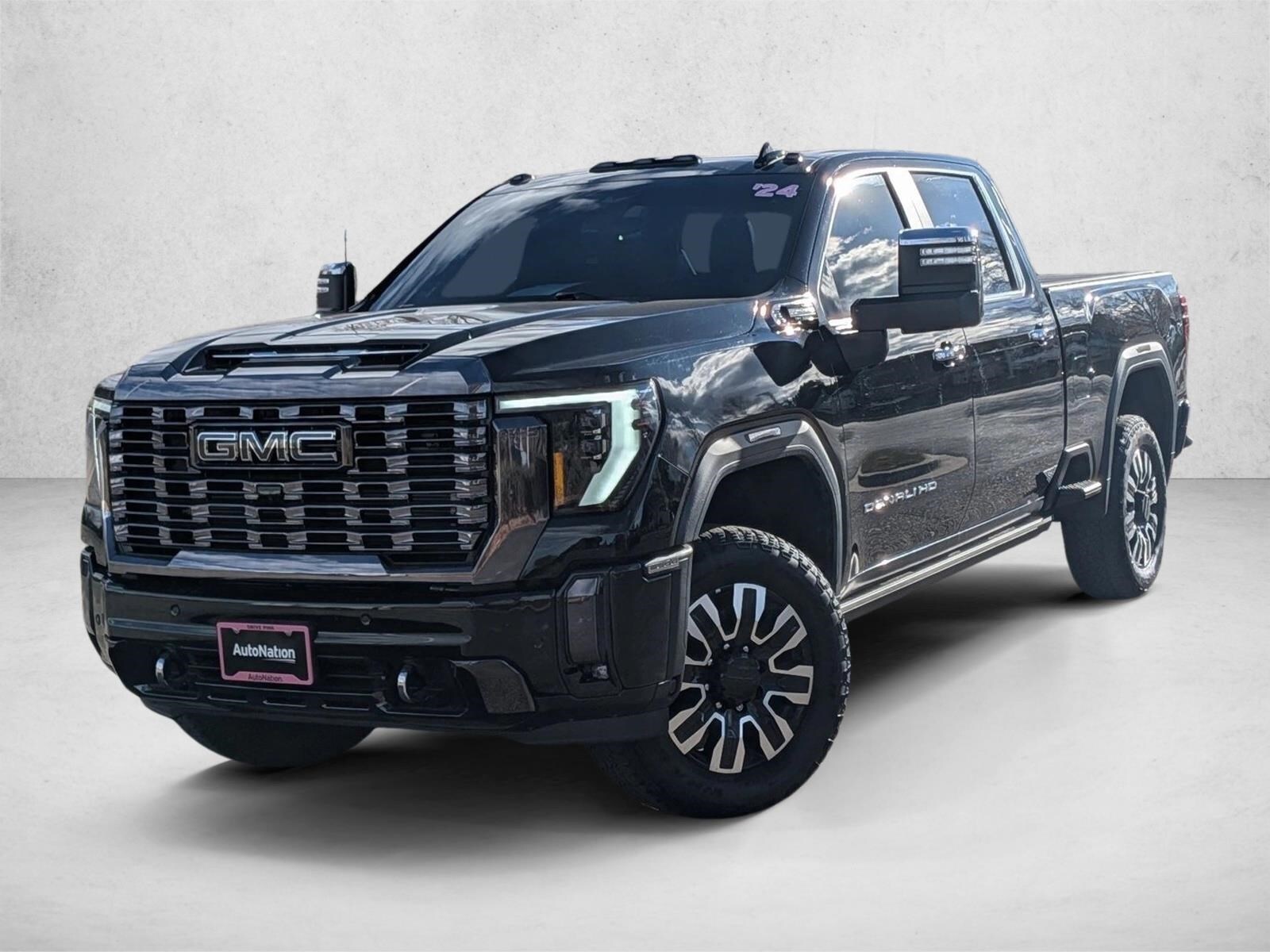 2024 GMC Sierra 2500HD Denali Ultimate's photo