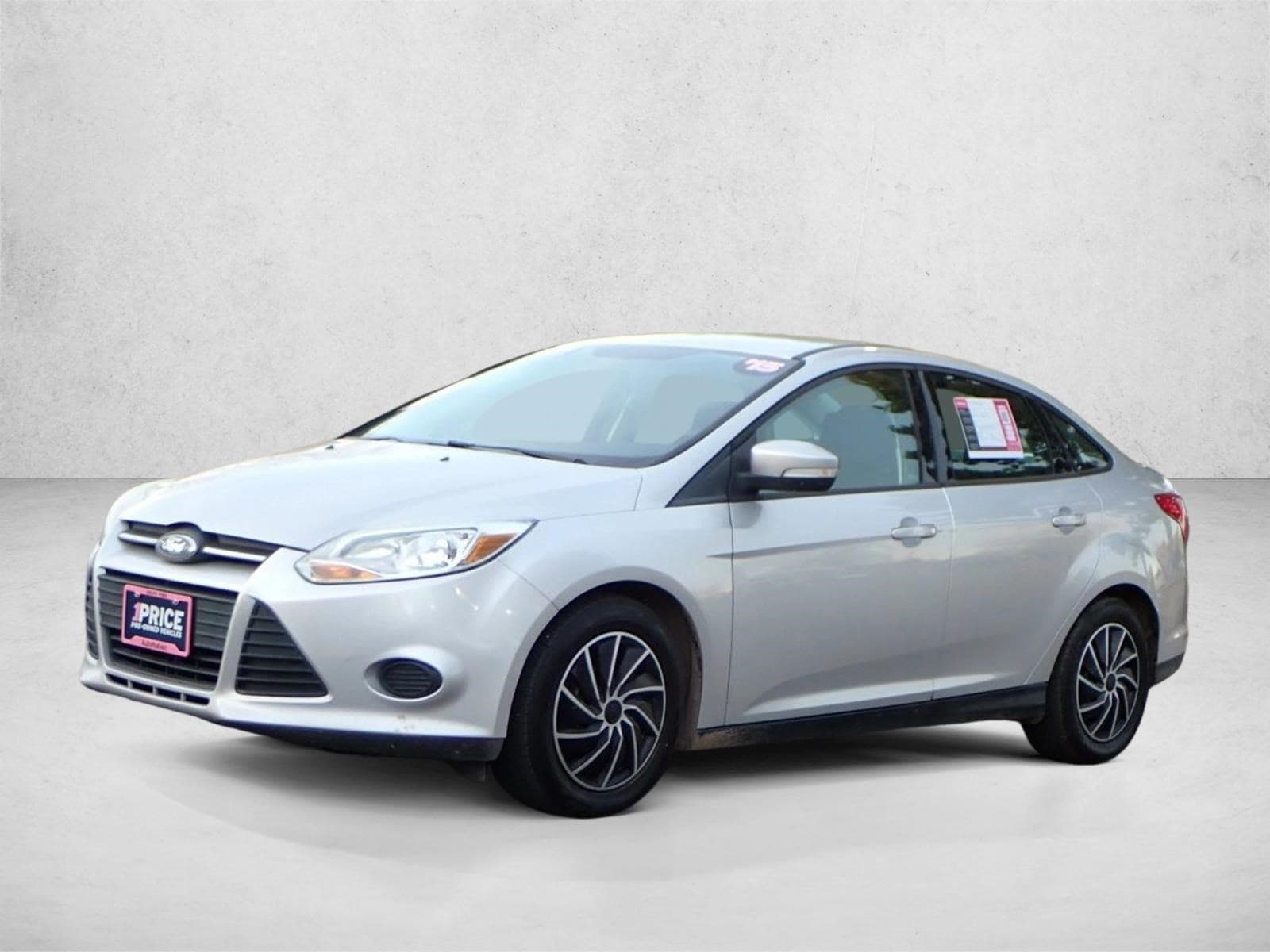 2013 Ford Focus SE's photo
