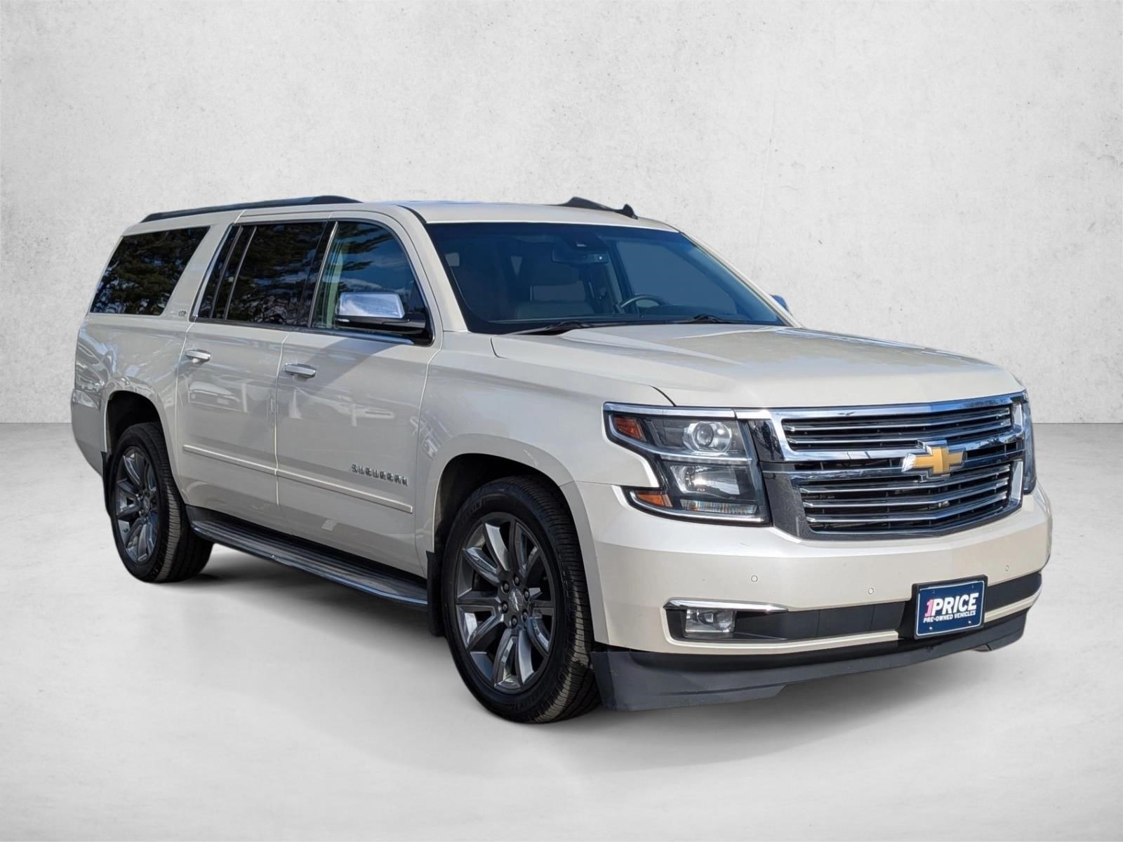 2015 Chevrolet Suburban LTZ's photo