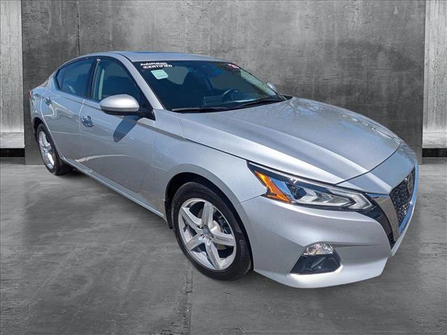 Used 2020 Nissan Altima SL with VIN 1N4BL4EW1LC118104 for sale in Littleton, CO