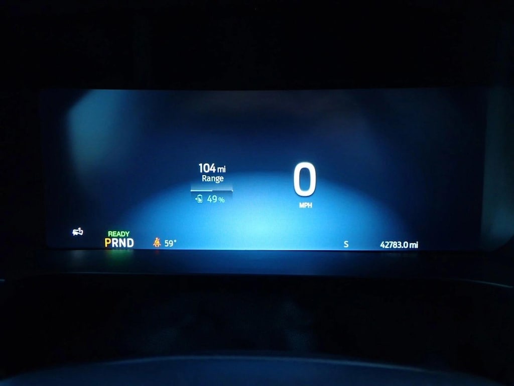 2023 Ford F-150 Lightning XLT photo 2