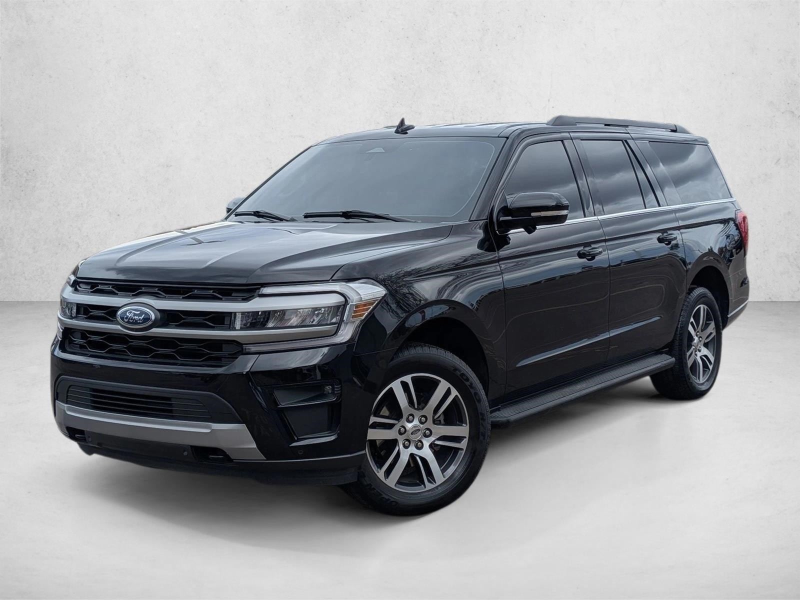 2024 Ford Expedition XLT's photo