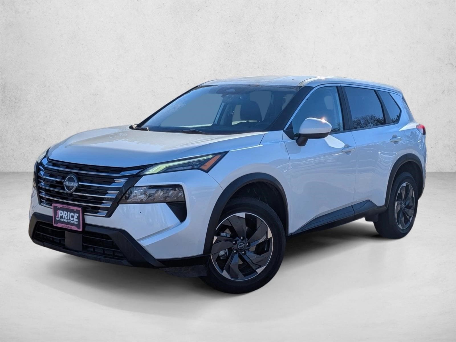 2024 Nissan Rogue SV's photo