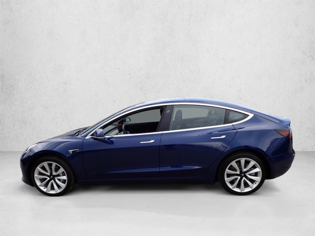 2018 Tesla Model 3 Long Range photo 3