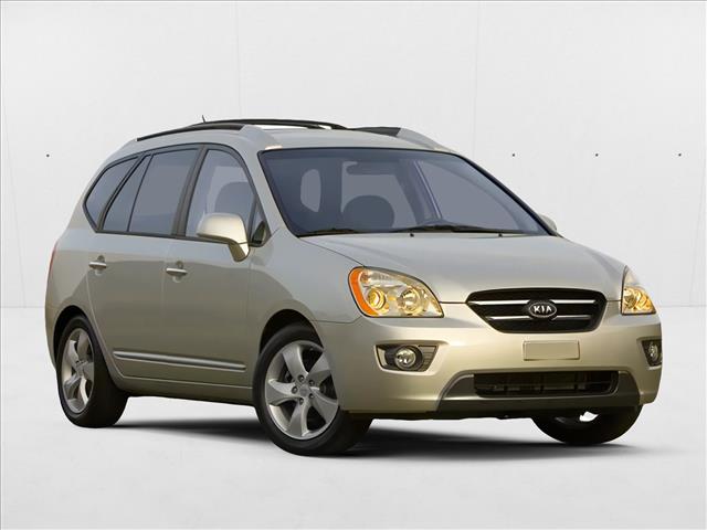 2008 Kia Rondo LX's photo