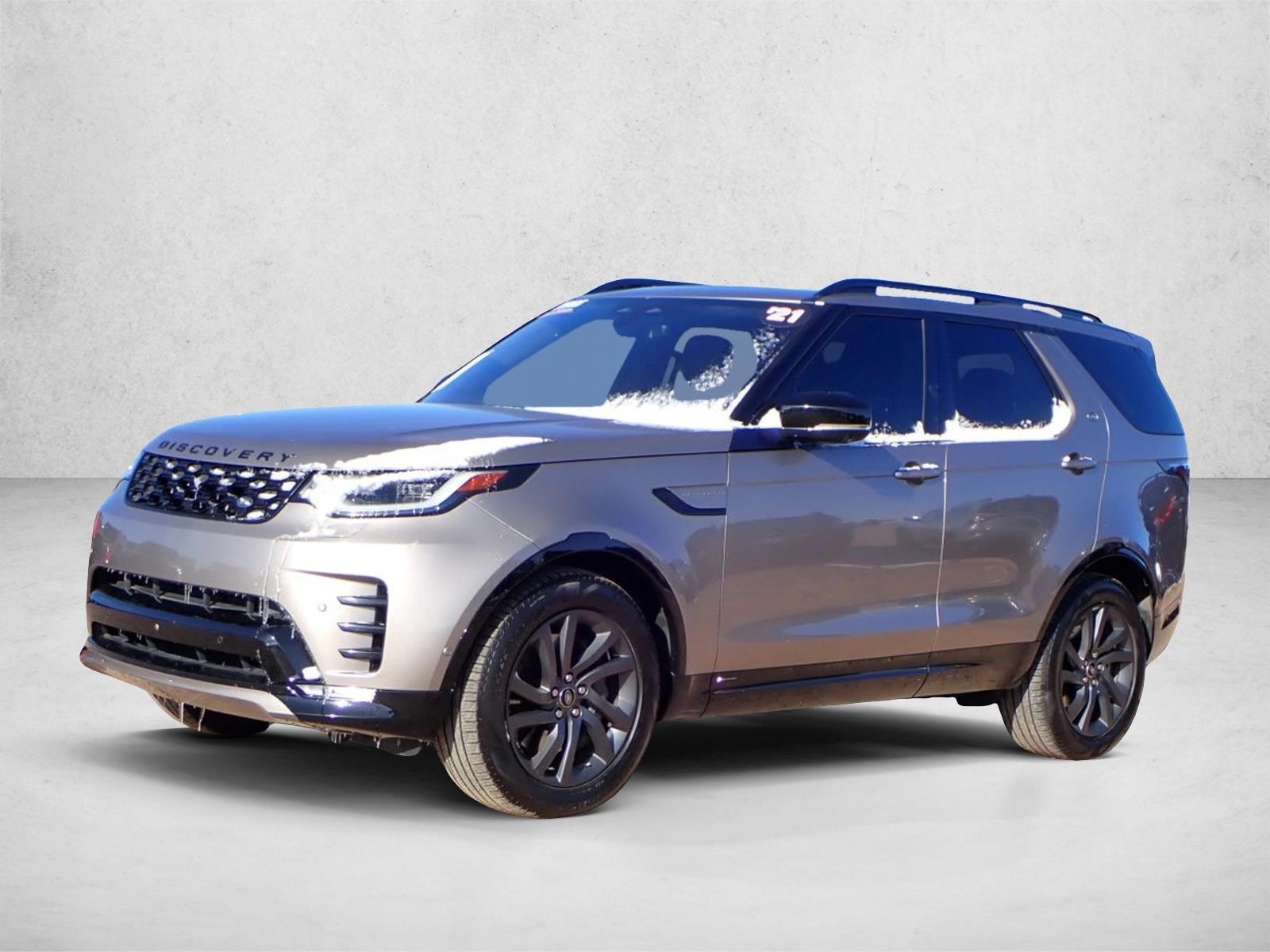 2021 Land Rover Discovery S R Dynamic's photo