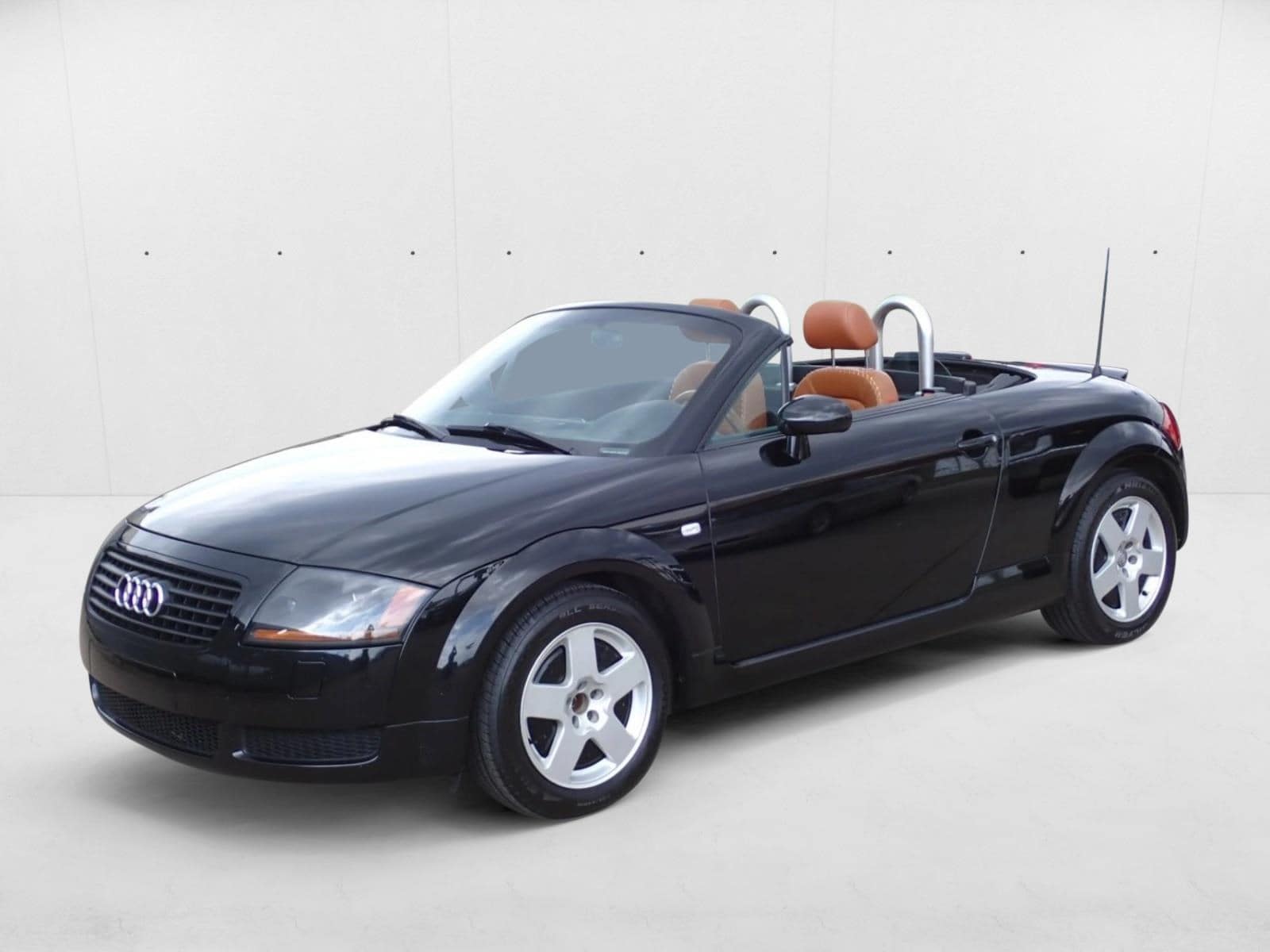 2001 Audi TT Base's photo