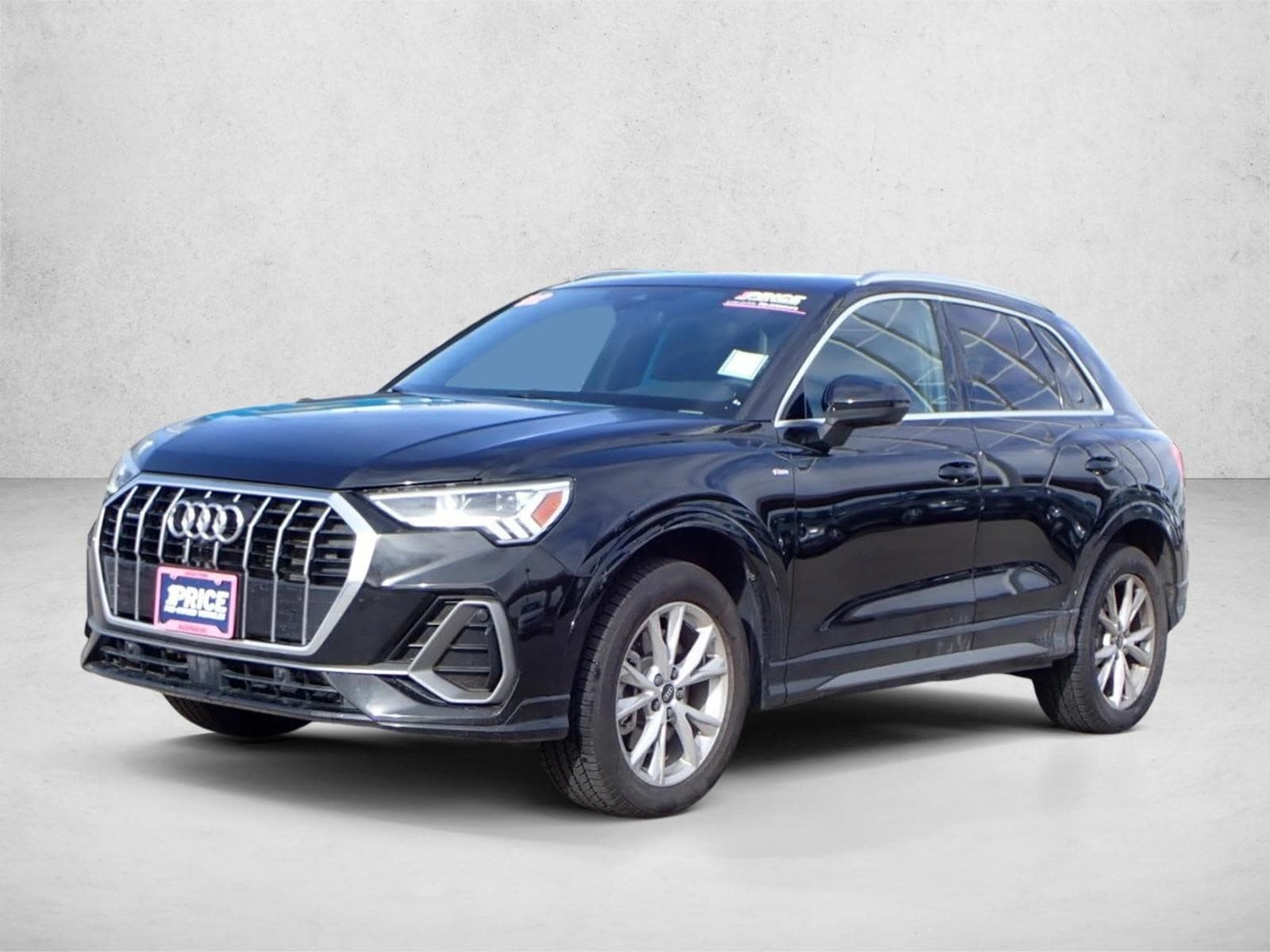 2022 Audi Q3 S Line Premium Plus's photo