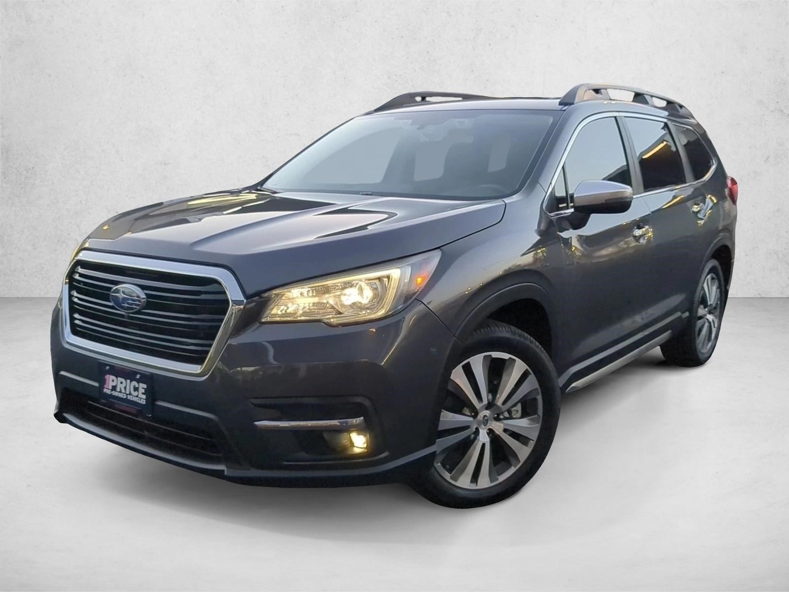 2020 Subaru Ascent Touring's photo