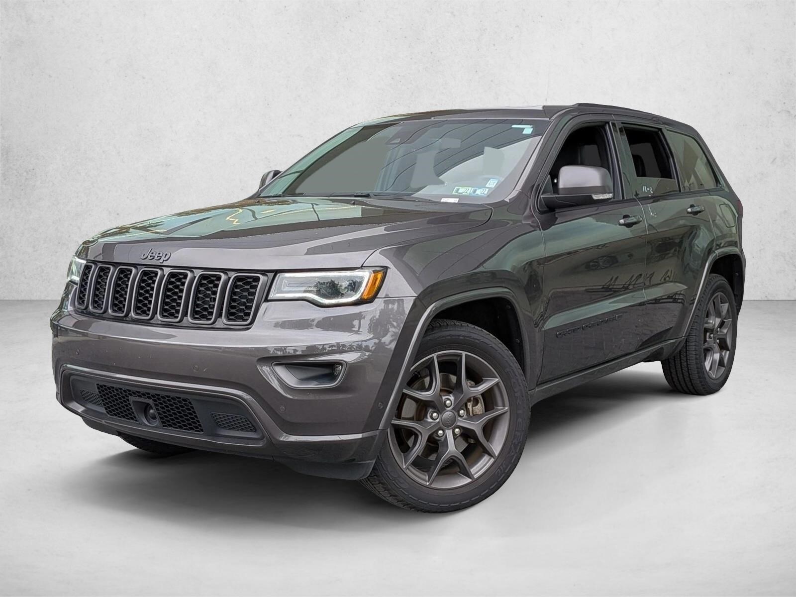 2021 Jeep Grand Cherokee 80th Edition's photo