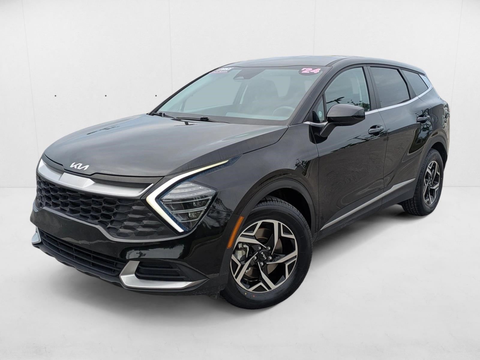 2024 Kia Sportage LX's photo