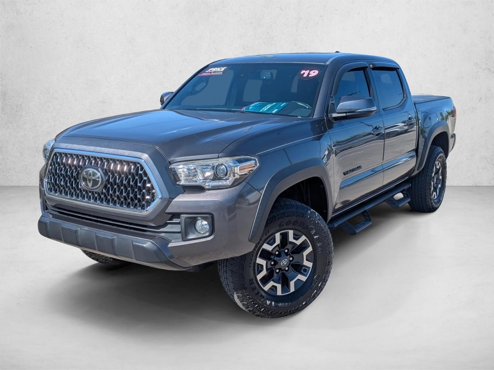 2019 Toyota Tacoma TRD Off Road's photo