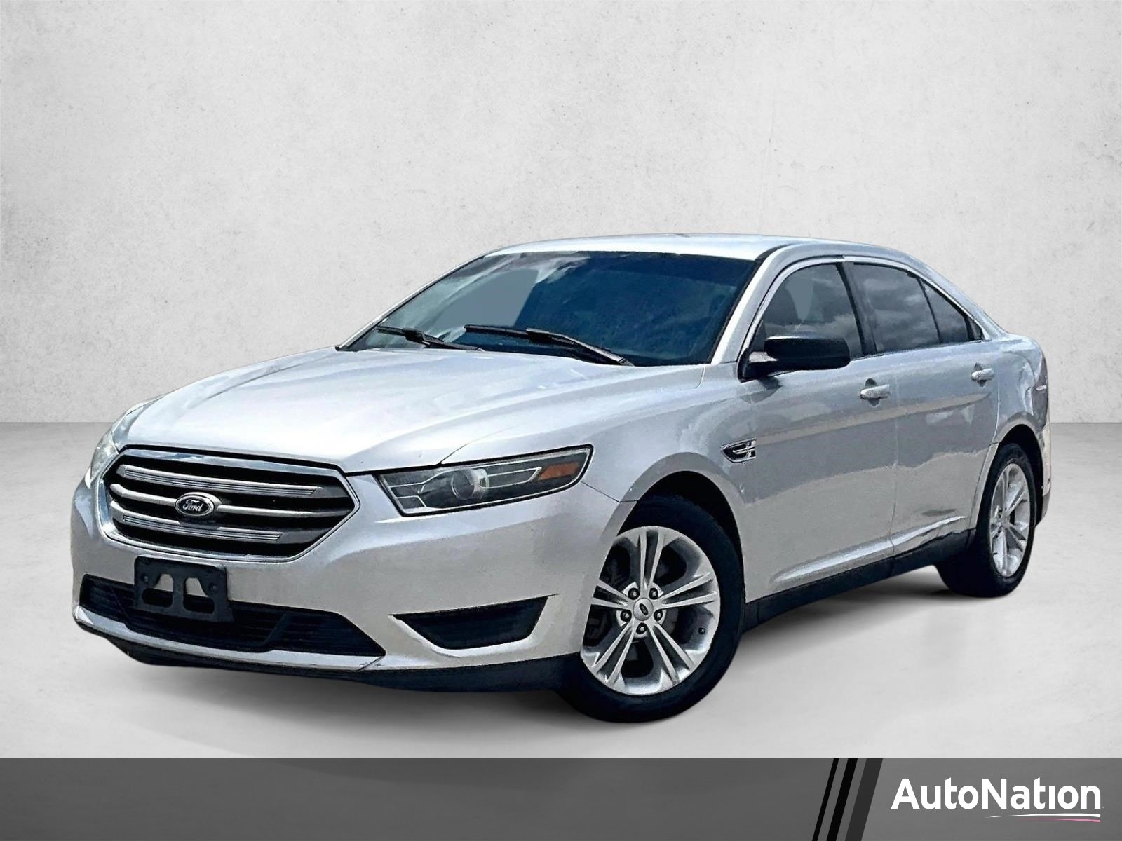 2015 Ford Taurus SE