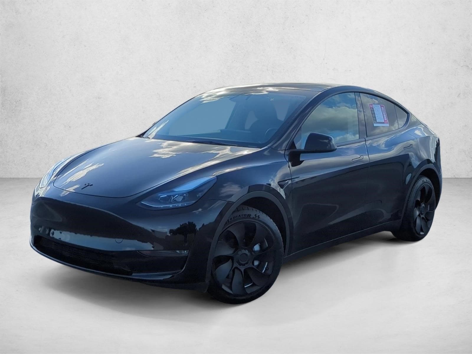 2024 Tesla Model Y Long Range's photo