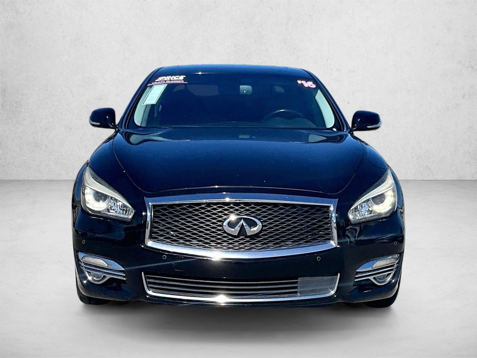 Used 2016 INFINITI Q70 4dr Car