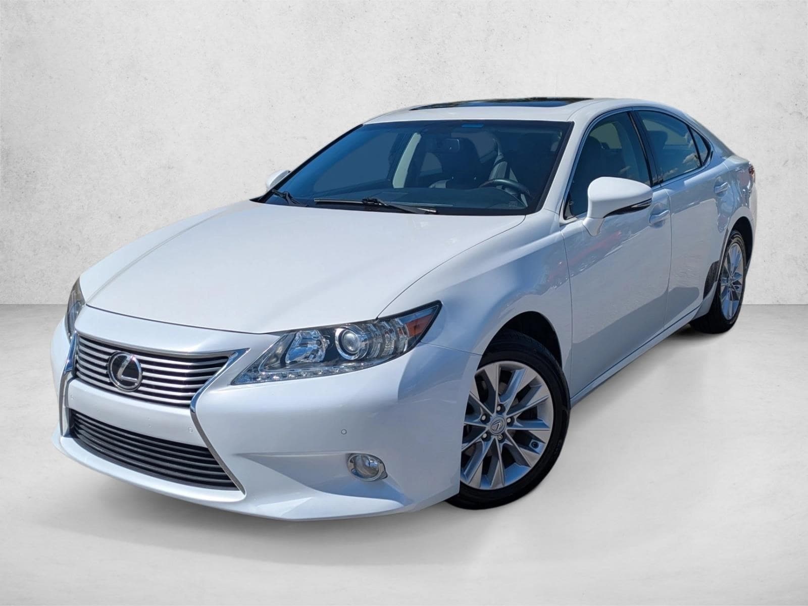 2013 Lexus ES 350's photo