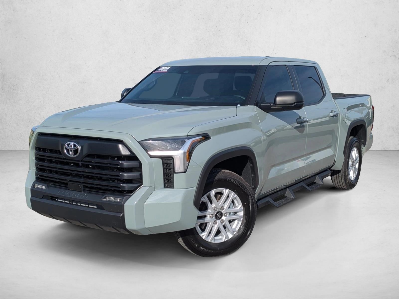 2025 Toyota Tundra SR5's photo