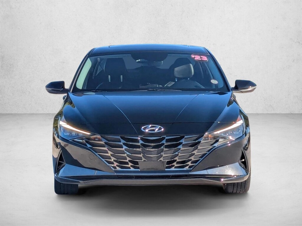 Used 2023 Hyundai Elantra Limited 4dr Car