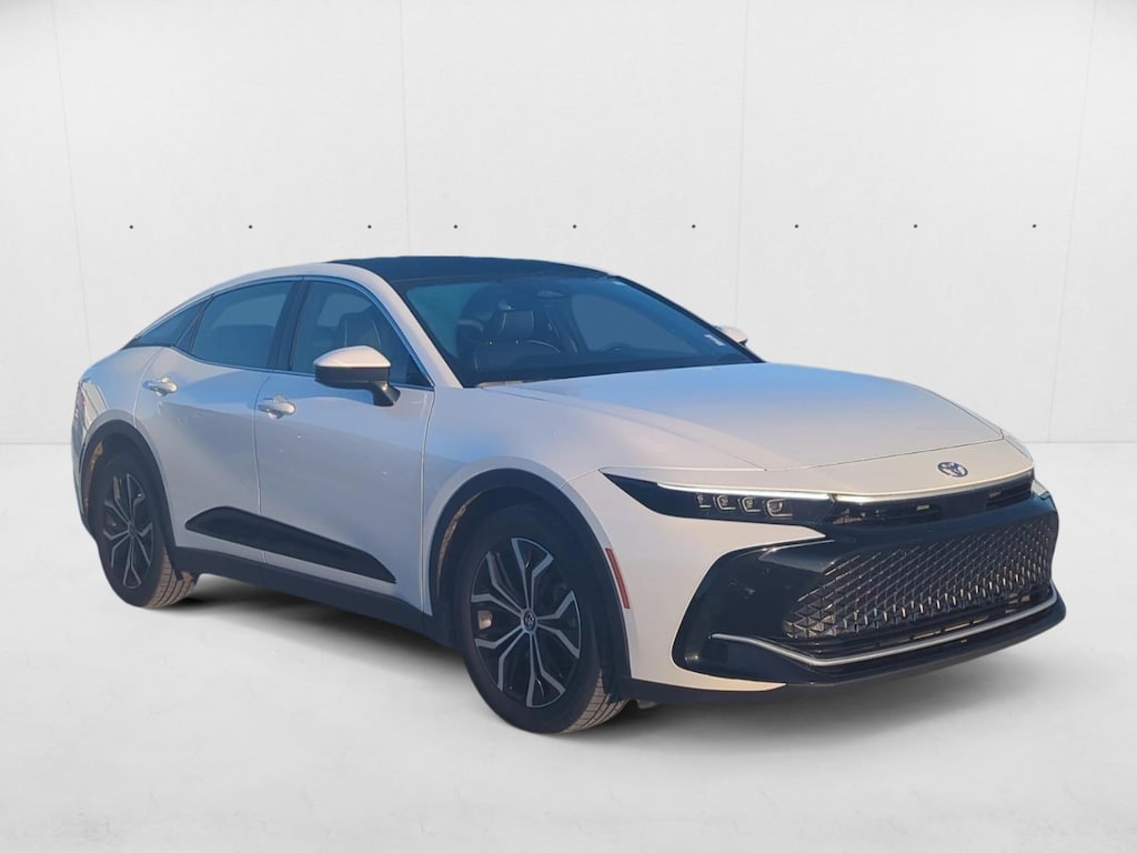 2023 Toyota Crown Limited photo 4